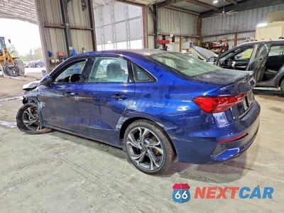 Drugie zdjęcie samochodu z przodu: 2023 AUDI A3 PREMIUM PLUS VIN:WAUHUDGY4PA071746 - miniatura