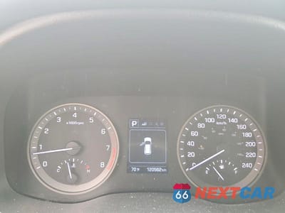 Zdjęcie 9 z 13 samochodu: 2018 HYUNDAI TUCSON SE VIN:KM8J23A49JU822304 - miniatura