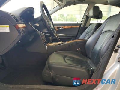 Zdjęcie 7 z 12 samochodu: 2006 MERCEDES-BENZ E-CLASS VIN:WDBUF56J06A931371 - miniatura