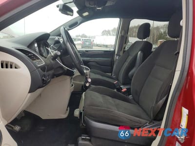 Zdjęcie 7 z 13 samochodu: 2015 DODGE GRAND CARAVAN SE VIN:2C4RDGBG0FR737180 - miniatura
