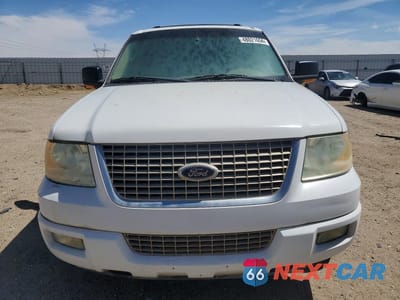 Piąte zdjęcie samochodu w środku: 2003 FORD EXPEDITION EDDIE BAUER VIN:1FMRU17W53LB12030 - miniatura