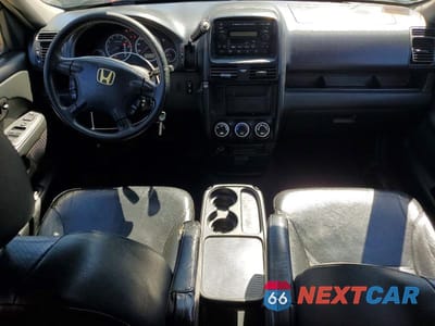 Zdjęcie 8 z 13 samochodu: 2005 HONDA CR-V SE VIN:SHSRD78965U325891 - miniatura