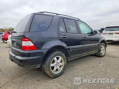 Trzecie zdjęcie samochodu z tyłu: 2003 MERZ M-CLASS VIN:4JGAB75E93A424976 - miniatura