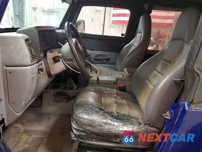 Zdjęcie 7 z 12 samochodu: 1997 JEEP WRANGLER / TJ SE VIN:1J4FY29P5VP508598 - miniatura