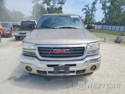Piąte zdjęcie samochodu w środku: 2005 GMC NEW SIERRA K1500 VIN:1GTEK19B65E332058 - miniatura