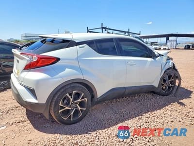 Trzecie zdjęcie samochodu z tyłu: 2018 TOYOTA C-HR XLE VIN:NMTKHMBX8JR017693 - miniatura
