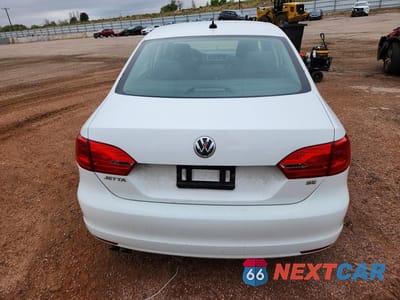 Zdjęcie 6 z 12 samochodu: 2014 VOLKSWAGEN JETTA SE VIN:3VWD17AJ2EM424201 - miniatura
