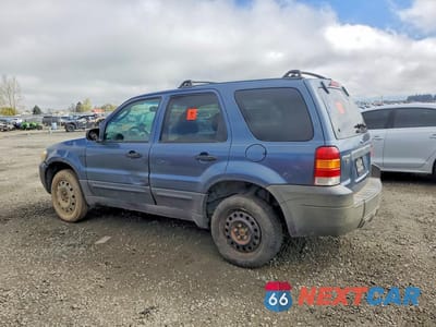 Drugie zdjęcie samochodu z przodu: 2005 FORD ESCAPE XLT VIN:1FMCU93115KB93549 - miniatura