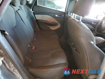 Zdjęcie 10 z 11 samochodu: 2016 DODGE DART SXT VIN:1C3CDFBBXGD645281 - miniatura