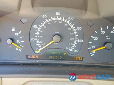 Zdjęcie 9 z 12 samochodu: 1999 MERCEDES-BENZ E 320 VIN:WDBJF65H0XA932237 - miniatura