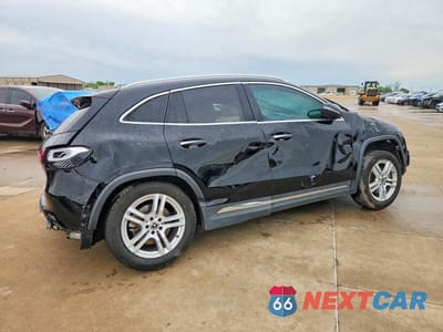 Trzecie zdjęcie samochodu z tyłu: 2021 MERCEDES-BENZ GLA 250 VIN:W1N4N4GB1MJ164867 - miniatura
