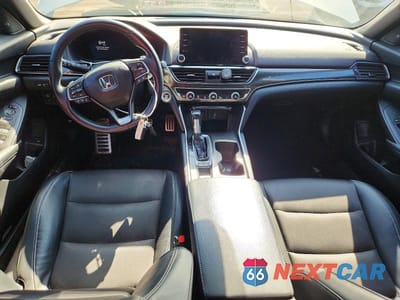 Zdjęcie 8 z 12 samochodu: 2018 HONDA ACCORD SPORT VIN:1HGCV1F3XJA809654 - miniatura