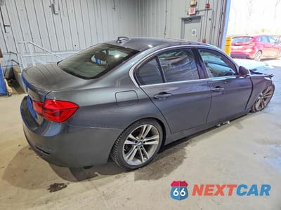 Trzecie zdjęcie samochodu z tyłu: 2018 BMW 330 XI VIN:WBA8D9G54JNU66951 - miniatura