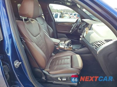 Piąte zdjęcie samochodu w środku: 2019 BMW X3 XDRIVE30I VIN:5UXTR9C5XKLR09362 - miniatura