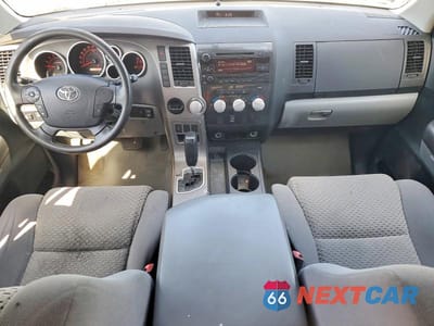 Zdjęcie 8 z 12 samochodu: 2011 TOYOTA TUNDRA DOUBLE CAB SR5 VIN:5TFRY5F17BX114519 - miniatura