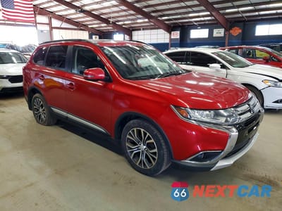 Czwarte zdjęcie samochodu z boku: 2016 MITSUBISHI OUTLANDER SE VIN:JA4AZ3A35GZ024427 - miniatura
