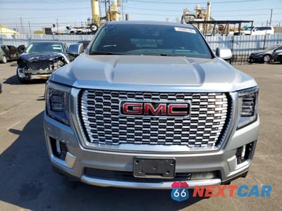 Piąte zdjęcie samochodu w środku: 2023 GMC YUKON DENALI VIN:1GKS2DKT8PR547965 - miniatura