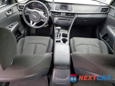 Zdjęcie 8 z 12 samochodu: 2016 KIA OPTIMA LX VIN:5XXGT4L30GG076099 - miniatura