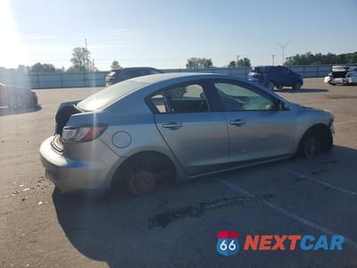 Trzecie zdjęcie samochodu z tyłu: 2012 MAZDA 3 S VIN:JM1BL1V52C1679634 - miniatura