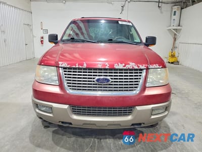 Piąte zdjęcie samochodu w środku: 2004 FORD EXPEDITION EDDIE BAUER VIN:1FMFU18L24LB35189 - miniatura