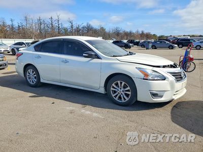 Czwarte zdjęcie samochodu z boku: 2014 NISSAN ALTIMA VIN:1N4AL3AP3EC184824 - miniatura
