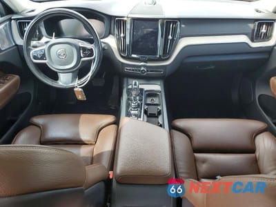 Zdjęcie 8 z 13 samochodu: 2018 VOLVO XC60 T8 INSCRIPTION VIN:YV4BR0DL3J1010159 - miniatura