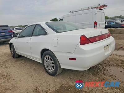 Drugie zdjęcie samochodu z przodu: 2001 HONDA ACCORD EX VIN:1HGCG22531A008328 - miniatura