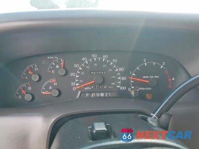 Zdjęcie 9 z 12 samochodu: 1999 FORD F250 SUPER DUTY VIN:1FTNX20F8XEA49848 - miniatura