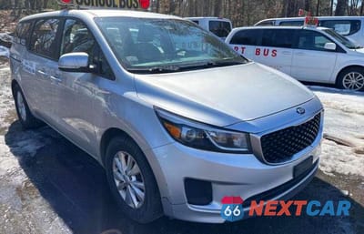 2017 KIA SEDONA L KNDMA5C18H6264737 - główne zdjęcie licytacji z USA - miniatura