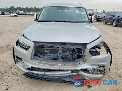 Piąte zdjęcie samochodu w środku: 2019 INFINITI QX80 LUXE VIN:JN8AZ2NF7K9682929 - miniatura