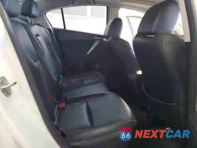 Zdjęcie 10 z 13 samochodu: 2010 MAZDA 3 S VIN:JM1BL1S60A1314864 - miniatura