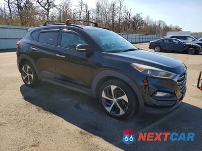Czwarte zdjęcie samochodu z boku: 2016 HYUNDAI TUCSON LIMITED VIN:KM8J3CA22GU249668 - miniatura