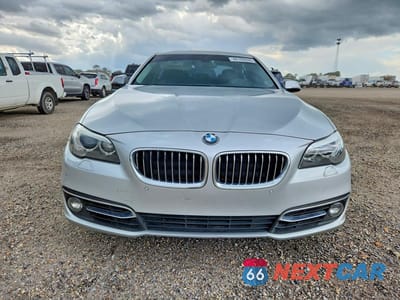 Piąte zdjęcie samochodu w środku: 2016 BMW 528 I VIN:WBA5A5C52GG350669 - miniatura