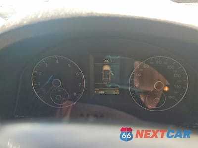 Zdjęcie 9 z 12 samochodu: 2011 VOLKSWAGEN EOS KOMFORT VIN:WVWBA7AH2BV001983 - miniatura