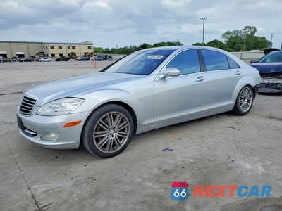 2008 MERCEDES-BENZ S 550 WDDNG71X28A196489 - główne zdjęcie licytacji z USA - miniatura