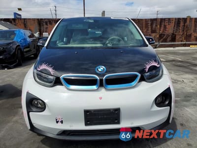 Piąte zdjęcie samochodu w środku: 2016 BMW I3 VIN:WBY1Z2C59GV556879 - miniatura