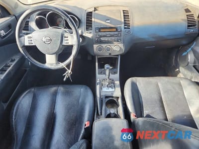 Zdjęcie 8 z 11 samochodu: 2005 NISSAN ALTIMA 3.5 SE VIN:1N4BL11DX5N457163 - miniatura