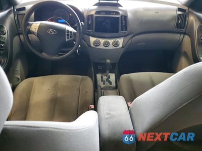 Zdjęcie 8 z 12 samochodu: 2010 HYUNDAI ELANTRA GLS VIN:KMHDU4AD6AU837906 - miniatura