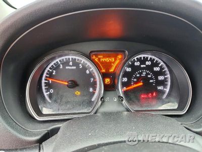 Zdjęcie 9 z 12 samochodu: 2015 NISSAN VERSA NOTE S PLUS VIN:3N1CE2CP2FL353485 - miniatura
