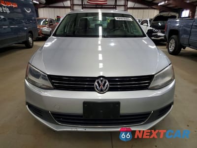 Piąte zdjęcie samochodu w środku: 2014 VOLKSWAGEN JETTA SE VIN:3VWD17AJ9EM306632 - miniatura