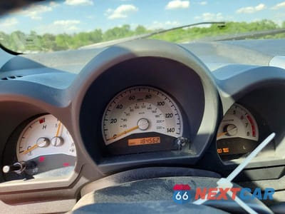 Zdjęcie 9 z 12 samochodu: 2010 SCION TC BASE VIN:JTKDE3B77A0305746 - miniatura