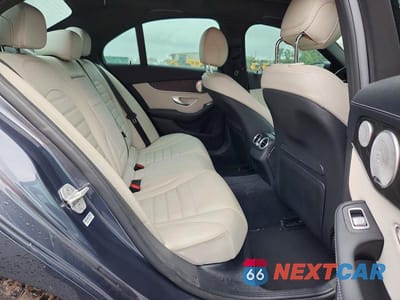 Zdjęcie 10 z 12 samochodu: 2015 MERCEDES-BENZ C 300 VIN:55SWF4JB0FU073247 - miniatura