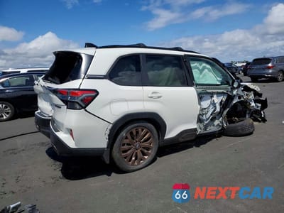 Trzecie zdjęcie samochodu z tyłu: 2026 SUBARU FORESTER SPORT VIN:4S4SLDH67T3009406 - miniatura
