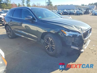 Czwarte zdjęcie samochodu z boku: 2019 VOLVO XC60 T6 VIN:YV4A22RKXK1357534 - miniatura