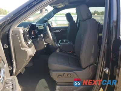 Zdjęcie 7 z 11 samochodu: 2026 CHEVROLET SILVERADO K1500 RST VIN:2GCUKEED9T1165168 - miniatura