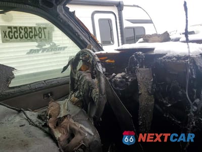 Zdjęcie 9 z 11 samochodu: 2003 CHEVROLET SILVERADO UTILITY / SERVICE TRUCK VIN:1GCHK23UX3F147077 - miniatura