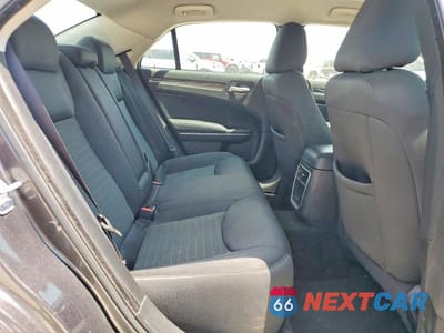 Zdjęcie 10 z 13 samochodu: 2022 CHRYSLER 300 TOURING VIN:2C3CCAAG3NH162931 - miniatura