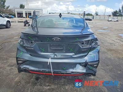 Zdjęcie 6 z 12 samochodu: 2021 KIA FORTE GT LINE VIN:3KPF34AD4ME308327 - miniatura