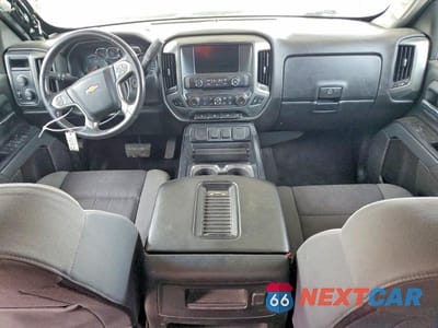 Zdjęcie 8 z 12 samochodu: 2018 CHEVROLET SILVERADO K1500 LT VIN:1GCVKREC1JZ195336 - miniatura
