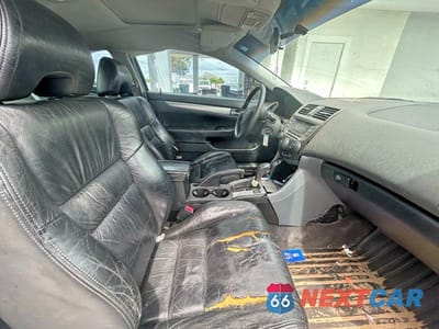 Piąte zdjęcie samochodu w środku: 2006 HONDA ACCORD EX VIN:1HGCM72656A015092 - miniatura
